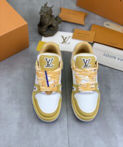 LV高仿男士黃色拼白皮革球鞋 夏季撞色復刻鞋型