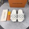 LV原單女款白色毛毛拖鞋Monogram百搭設計｜歐美奢侈品精品推薦