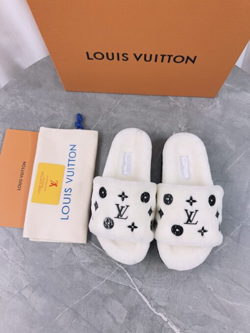 LV一比一女款毛毛拖鞋白色刺繡Logo簡約耐看款