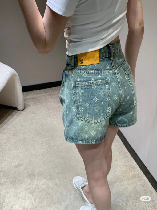 LV高仿女士Monogram牛仔短褲復古水洗質感款