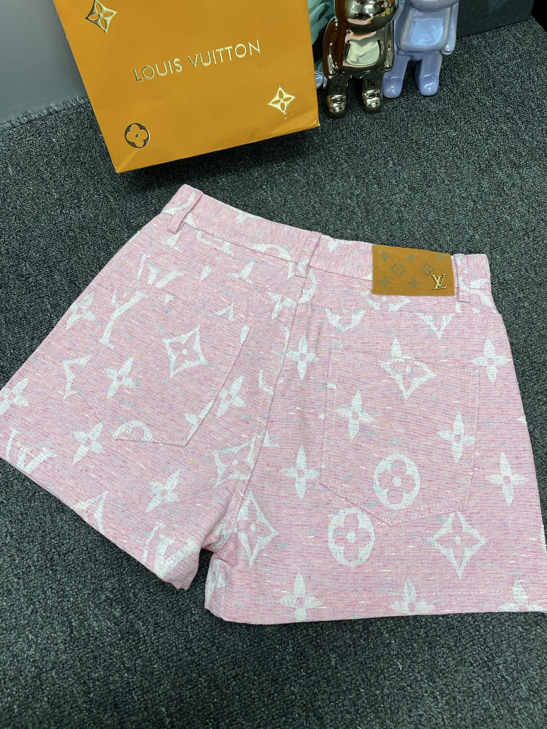LV一比一女士粉色Monogram針織短褲甜美百搭款｜歐美奢侈品精品推薦