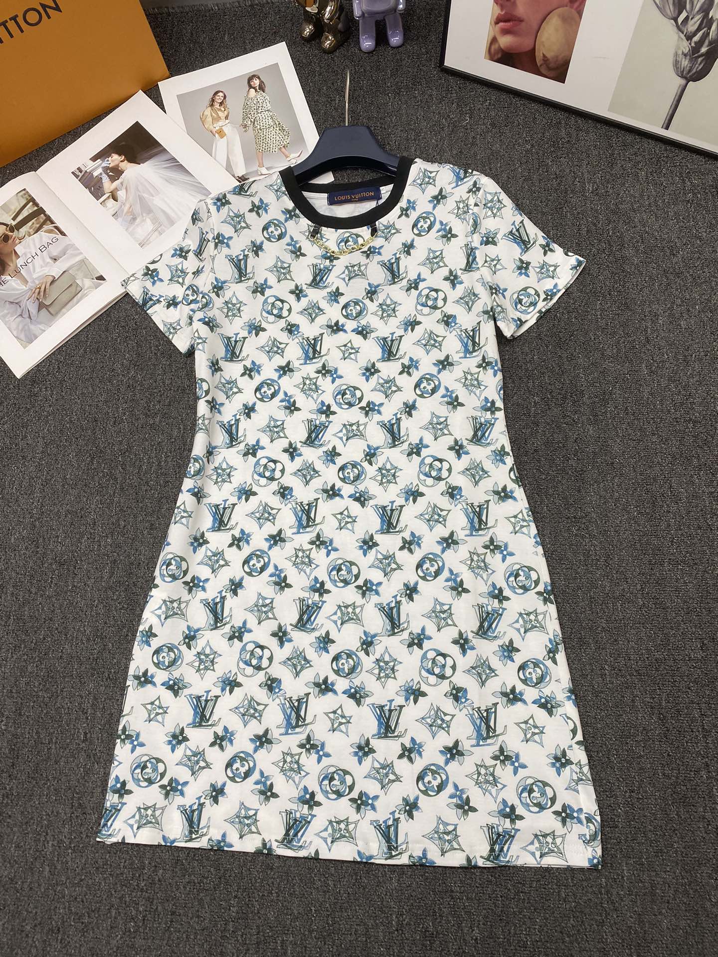 LV高仿女士Monogram滿版短袖連身裙清新休閒款｜歐美奢侈品精品推薦