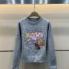 LV A貨女士灰色毛衣刺繡圖案休閒百搭款｜歐美奢侈品精品推薦
