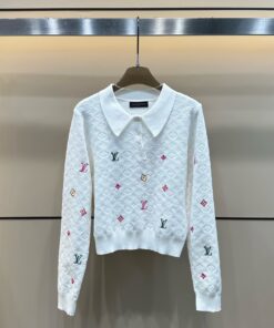 LV 高仿女士針織上衣白色彩色Logo刺繡設計百搭款