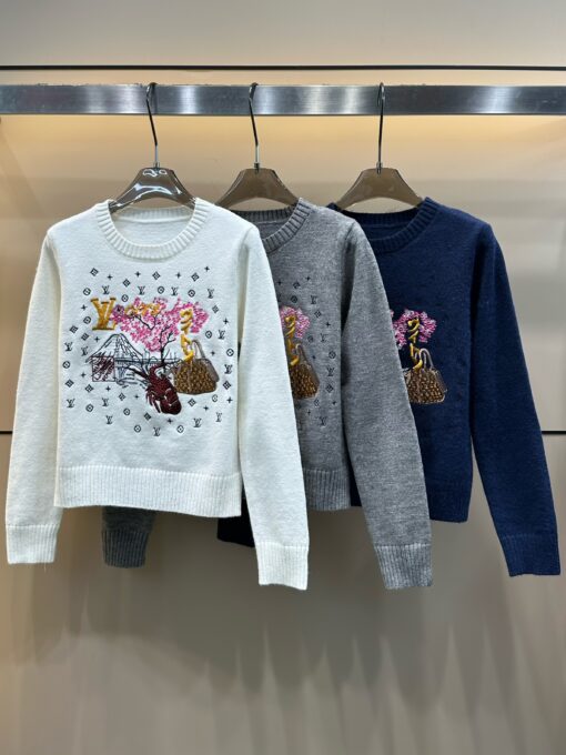 LV 原單刺繡毛衣 白色圓領櫻花包款設計