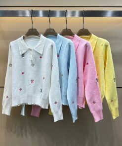 LV 精品仿製針織長袖上衣 柔亮黃色翻領款