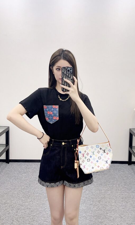 LV高仿女款T恤牛仔口袋設計櫻桃圖案俏皮百搭