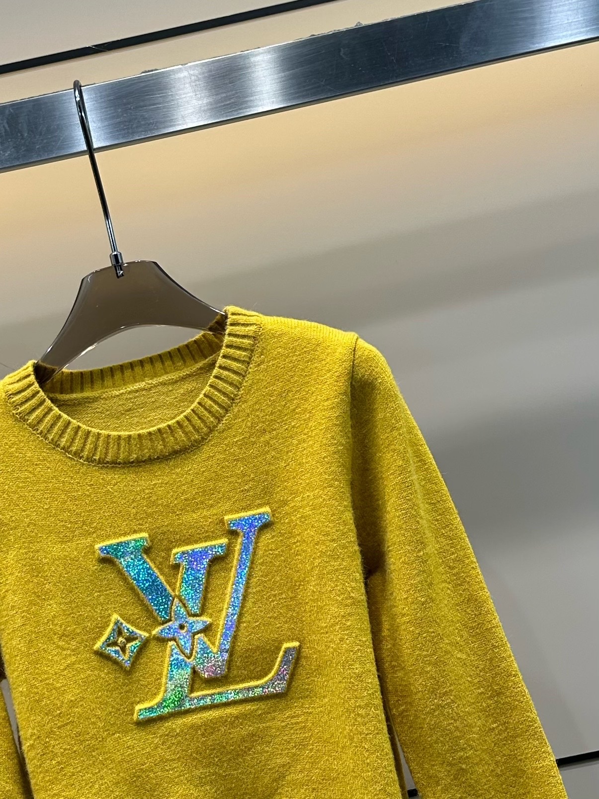 LV A貨女士亮片Logo長袖針織毛衣百搭時尚款｜歐美奢侈品精品推薦