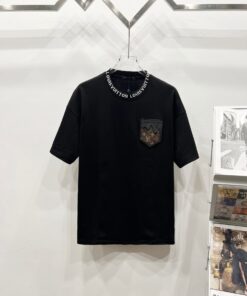 LV高仿男士短袖T恤 圓領口袋款 簡約百搭時尚單品