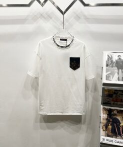 LV一比一男士短袖T恤 白色圓領口袋款 時尚簡約百搭設計