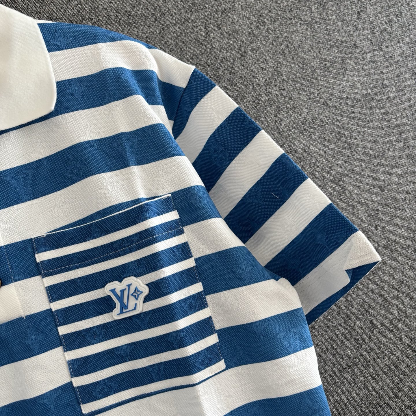 LV原單男士條紋POLO衫 夏日百搭短袖上衣 清爽時尚款｜歐美奢侈品精品推薦