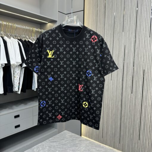LV A貨男士印花短袖T恤 彩色Logo點綴 潮流百搭款式