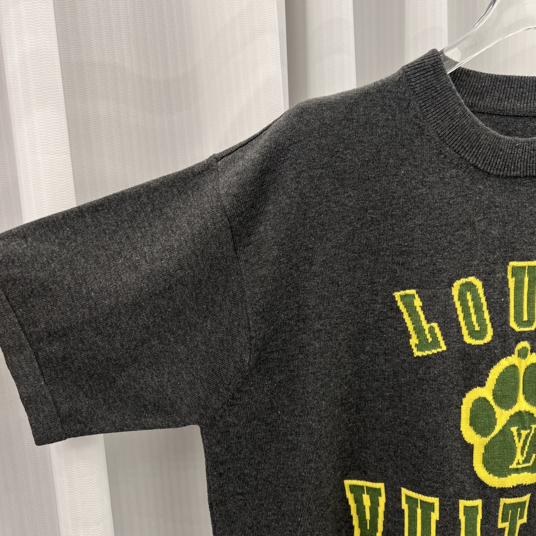 LV精品仿製男女款短袖T恤灰色爪印潮流設計｜歐美奢侈品精品推薦