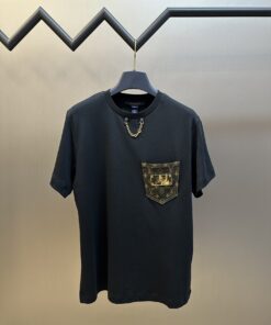 LV一比一黑色口袋短袖T恤 男士金屬鏈裝飾圓領上衣