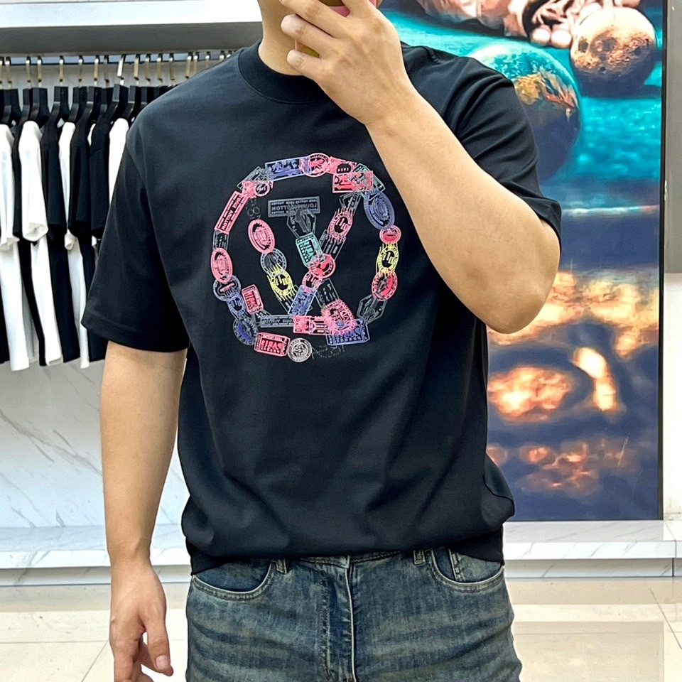 LV 高仿男士短袖T恤 黑色經典印花設計 百搭街頭風格｜歐美奢侈品精品推薦