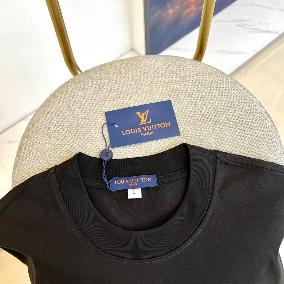LV 高仿男士短袖T恤 黑色經典印花設計 百搭街頭風格｜歐美奢侈品精品推薦