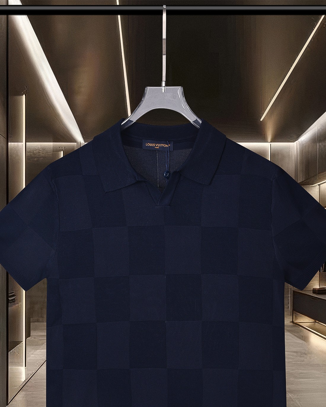LV 高仿男士短袖 Polo 深藍棋盤格典雅百搭款｜歐美奢侈品精品推薦