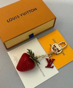 LV原單草莓造型吊飾趣味造型包款配件