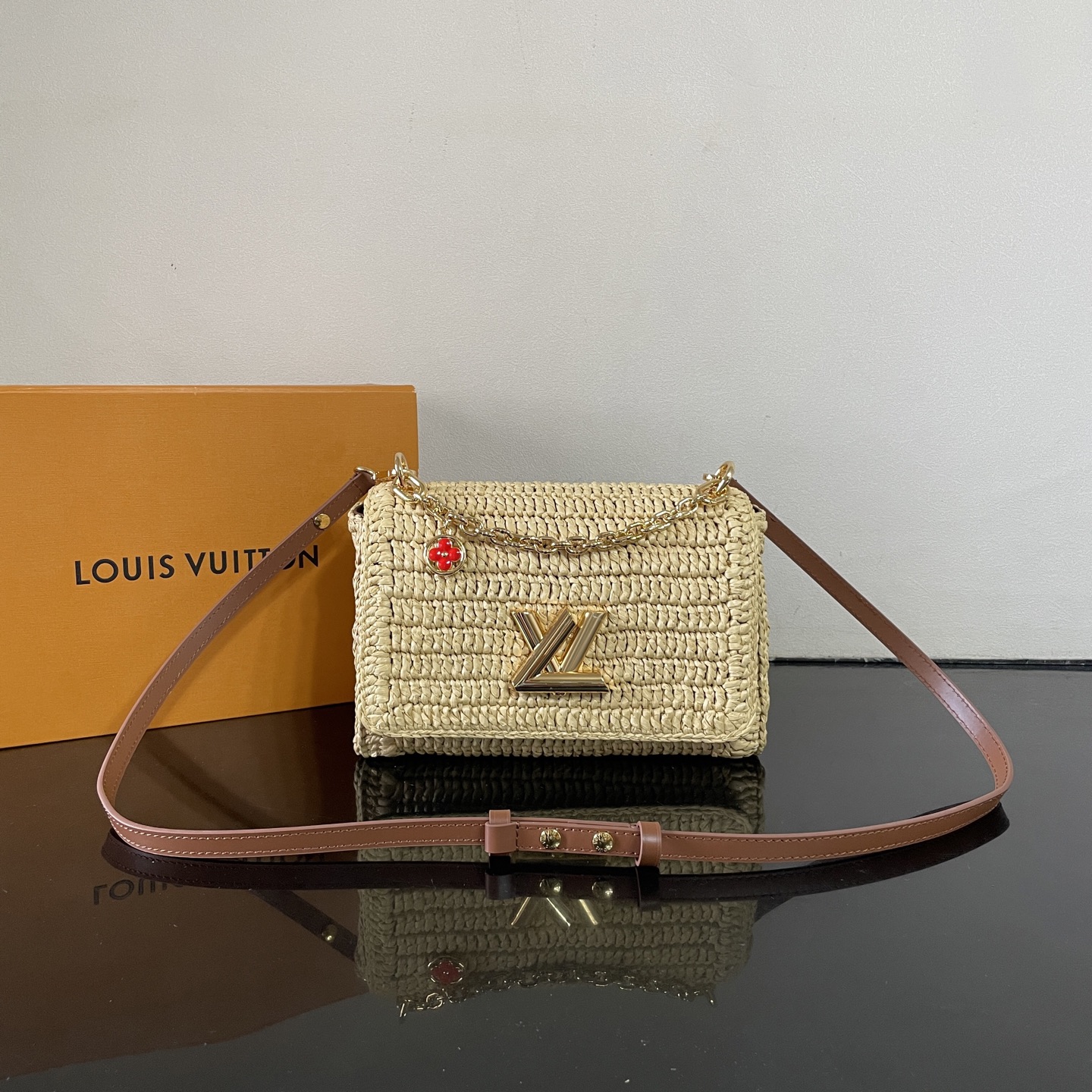 LV 一比一 草編單肩包 夏日休閒鏈條款|超A仿原單精品圖片 6 LV 一比一 草編單肩包 夏日休閒鏈條款|歐美奢侈品精品推薦