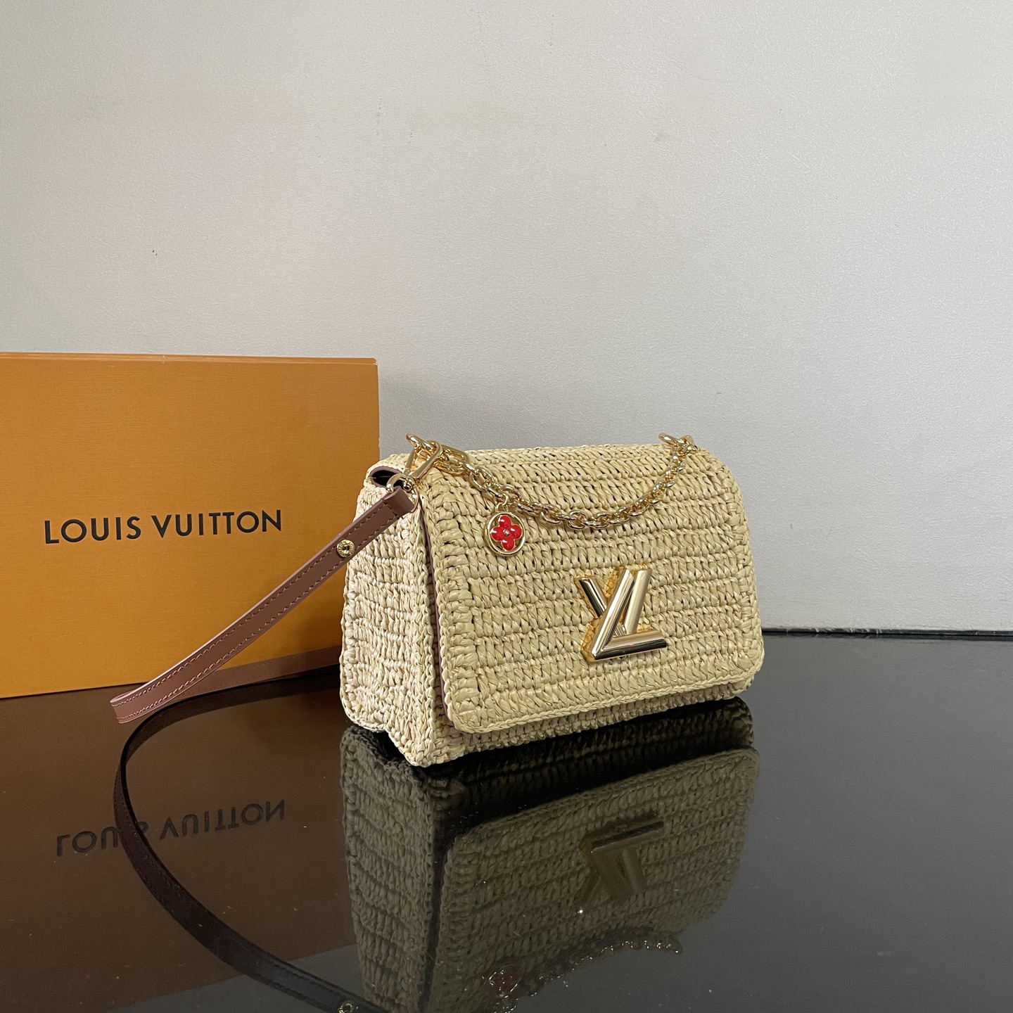 LV 一比一 草編單肩包 夏日休閒鏈條款|超A仿原單精品圖片 14 LV 一比一 草編單肩包 夏日休閒鏈條款|歐美奢侈品精品推薦