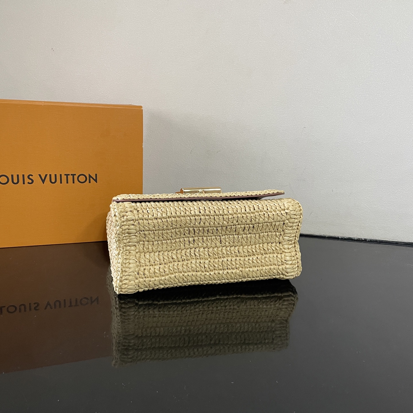 LV 一比一 草編單肩包 夏日休閒鏈條款|超A仿原單精品圖片 12 LV 一比一 草編單肩包 夏日休閒鏈條款|歐美奢侈品精品推薦