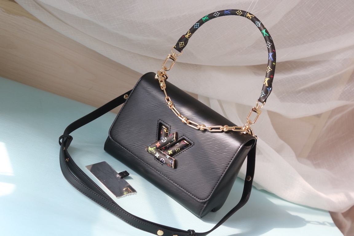 LV 原單 黑色肩背包 多彩字母手提鏈條款|超A仿原單精品圖片 6 LV 原單 黑色肩背包 多彩字母手提鏈條款|歐美奢侈品精品推薦