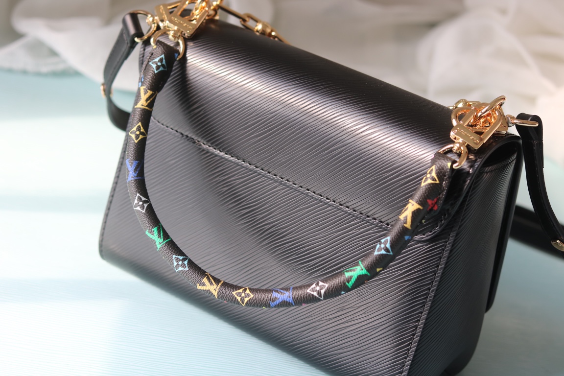 LV 原單 黑色肩背包 多彩字母手提鏈條款|超A仿原單精品圖片 10 LV 原單 黑色肩背包 多彩字母手提鏈條款|歐美奢侈品精品推薦