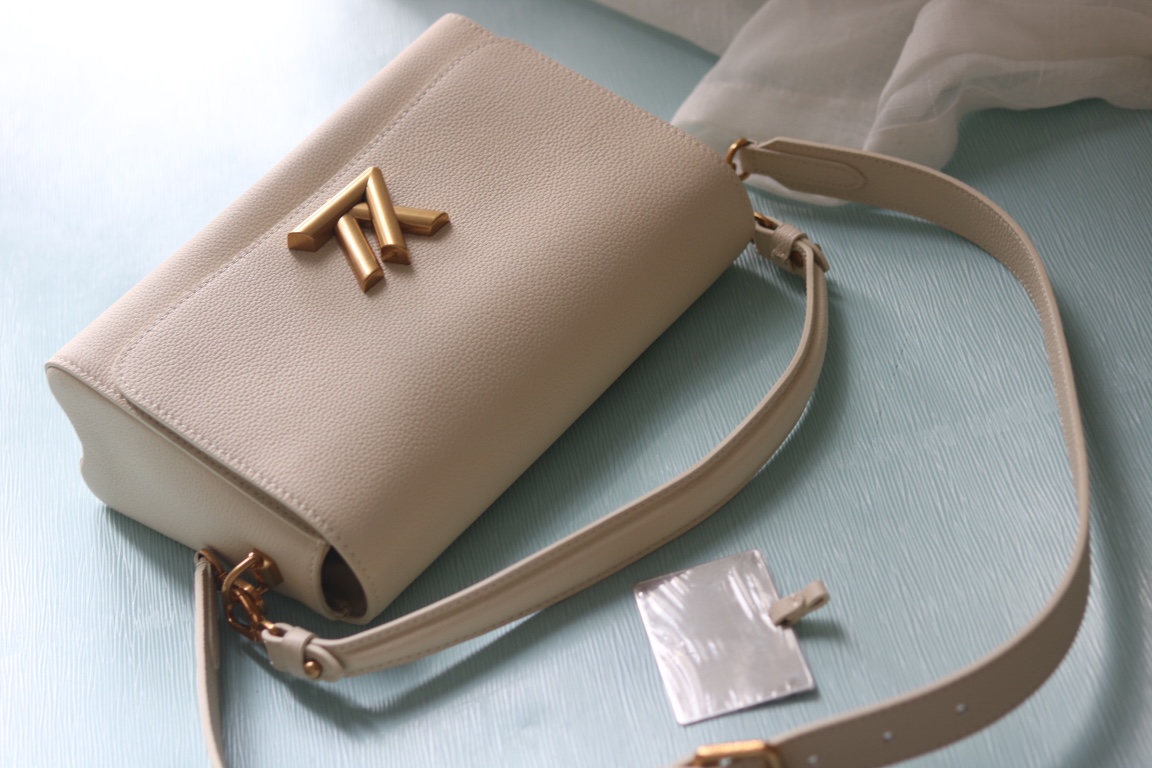 LV 一比一 白色大扣Logo單肩包 簡約百搭款｜歐美奢侈品精品推薦