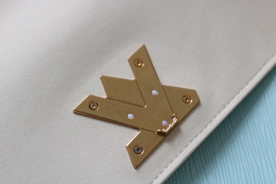 LV 一比一 白色大扣Logo單肩包 簡約百搭款｜歐美奢侈品精品推薦