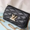 LV 高仿 黑色菱格金扣鏈條包 經典時尚款｜歐美奢侈品精品推薦