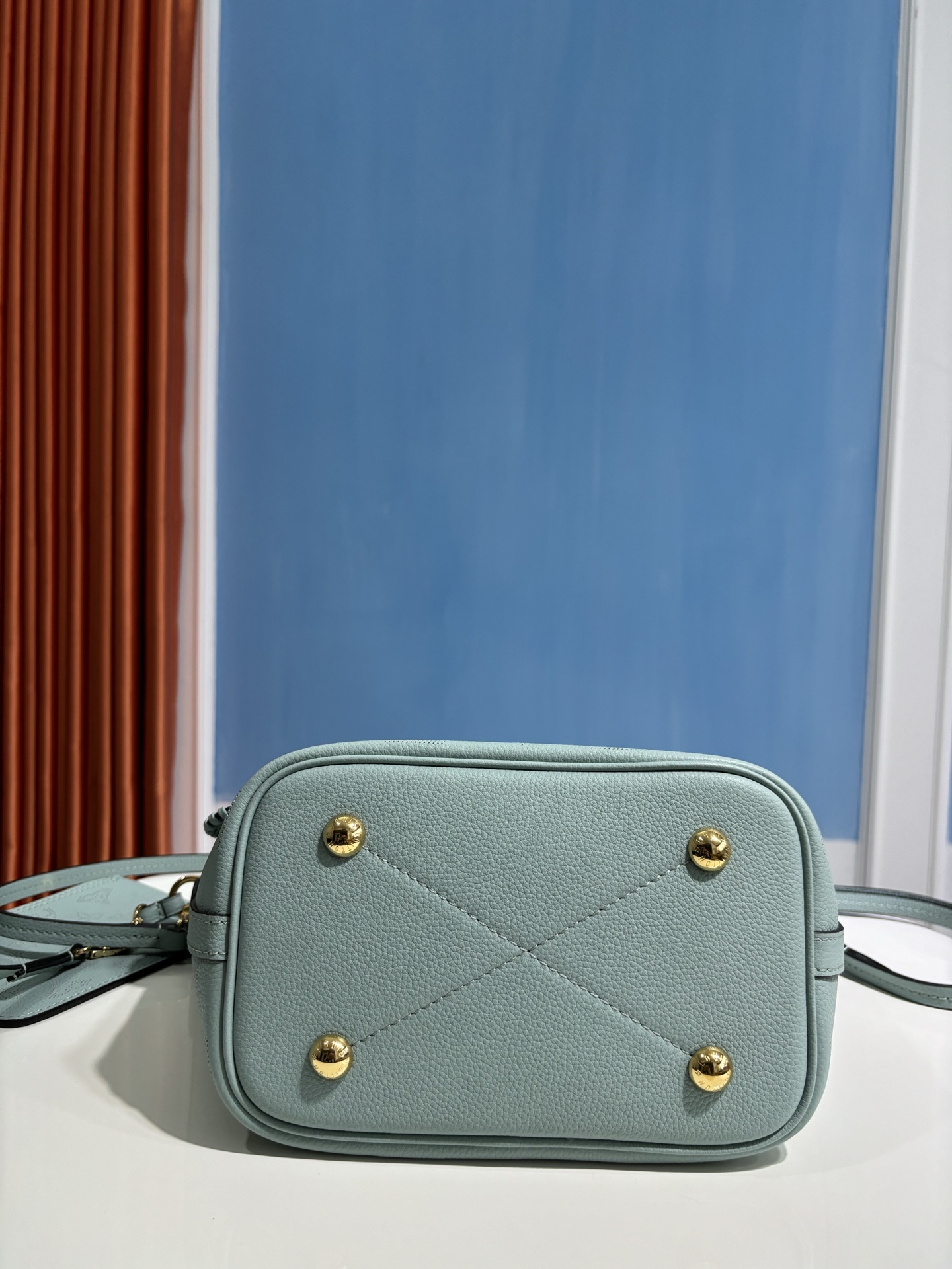 LV 高仿 淡藍色Monogram 小號托特包 清新百搭款｜歐美奢侈品精品推薦