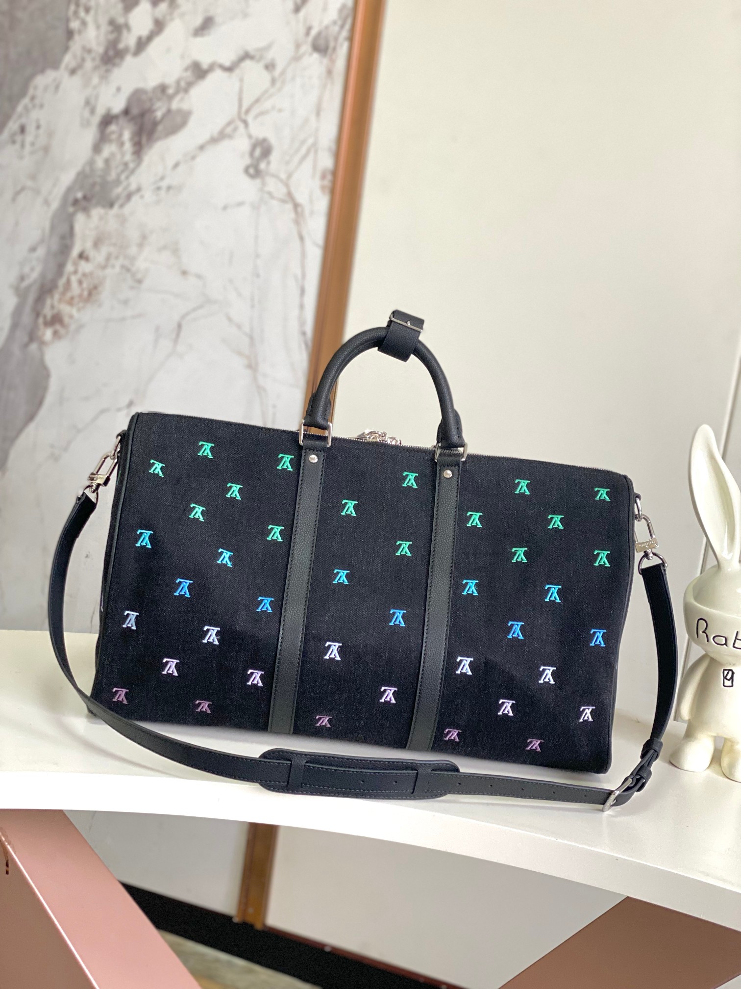 LV 一比一 黑色多彩 Keepall 旅行袋 時尚百搭款｜歐美奢侈品精品推薦