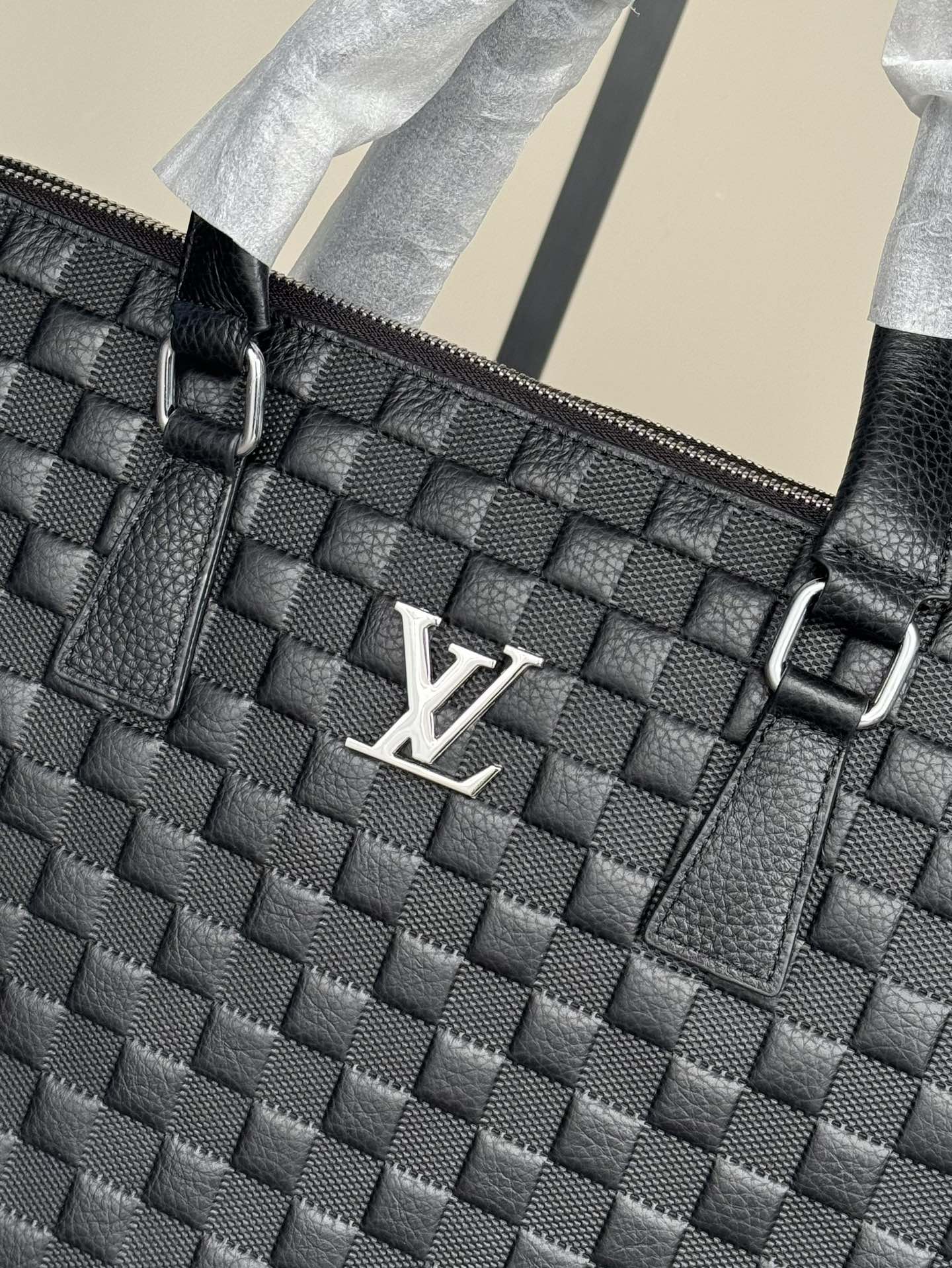 LV 一比一 Damier Graphite 格紋公文包 商務斜挎手提包|超A仿原單精品圖片 12 LV 一比一 Damier Graphite 格紋公文包 商務斜挎手提包|歐美奢侈品精品推薦