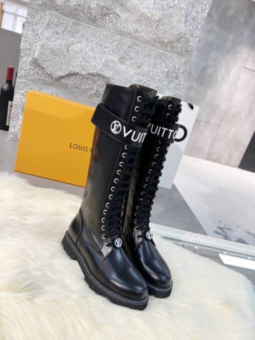 LV 一比一長筒軍靴 黑色小牛皮 系帶設計