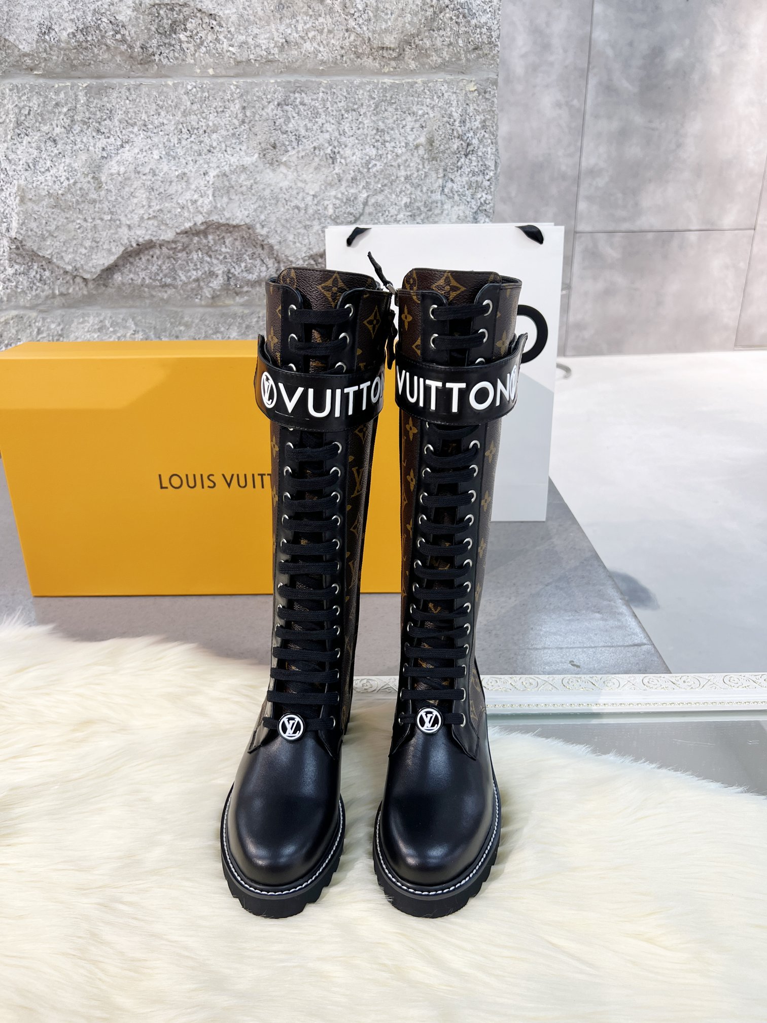 LV 原單長筒軍靴 經典老花 拼接黑色牛皮｜歐美奢侈品精品推薦