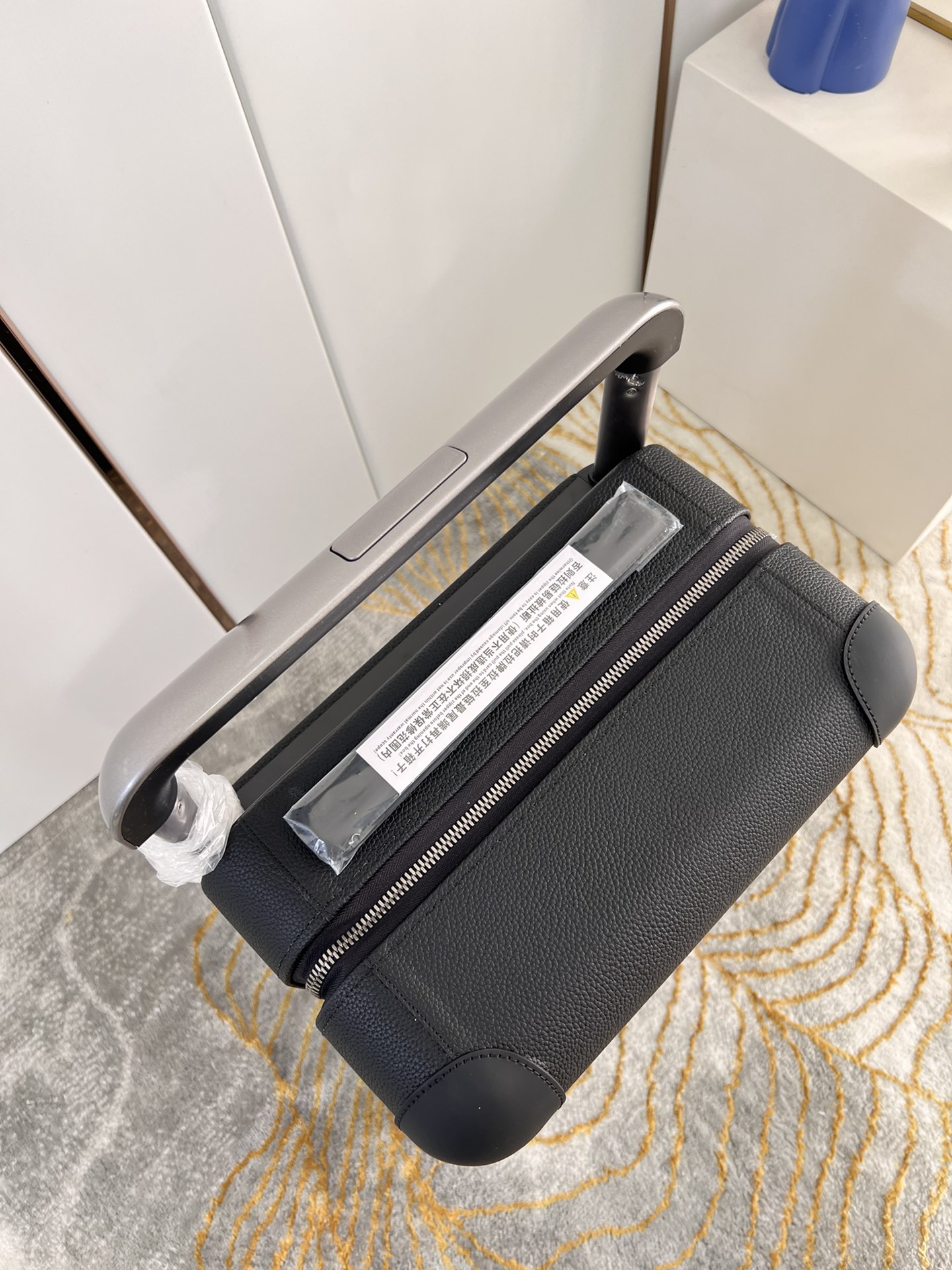 LV 高仿 黑色旅行箱 皮革款 經典設計|超A仿原單精品圖片 9 LV 高仿 黑色旅行箱 皮革款 經典設計|歐美奢侈品精品推薦