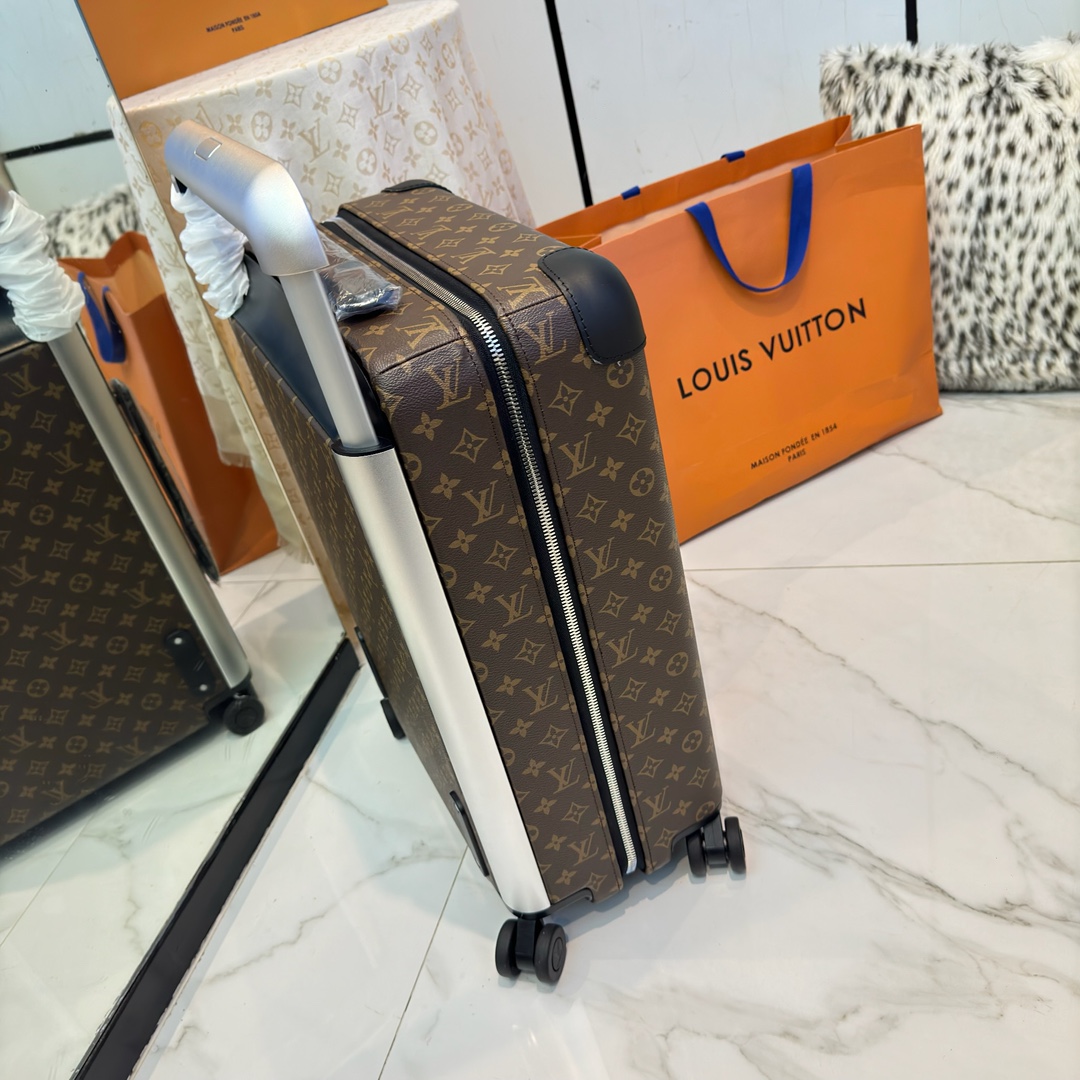 LV 一比一 經典花紋旅行箱 便捷拉桿設計|超A仿原單精品圖片 13 LV 一比一 經典花紋旅行箱 便捷拉桿設計|歐美奢侈品精品推薦