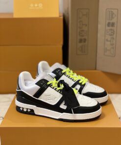 LV 高仿平底運動鞋 經典黑白撞色款 男士街頭百搭之選