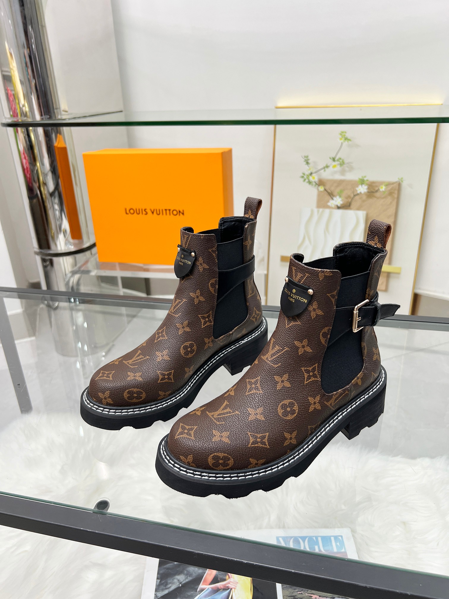 LV 一比一切爾西短靴 女士Monogram厚底皮靴｜歐美奢侈品精品推薦