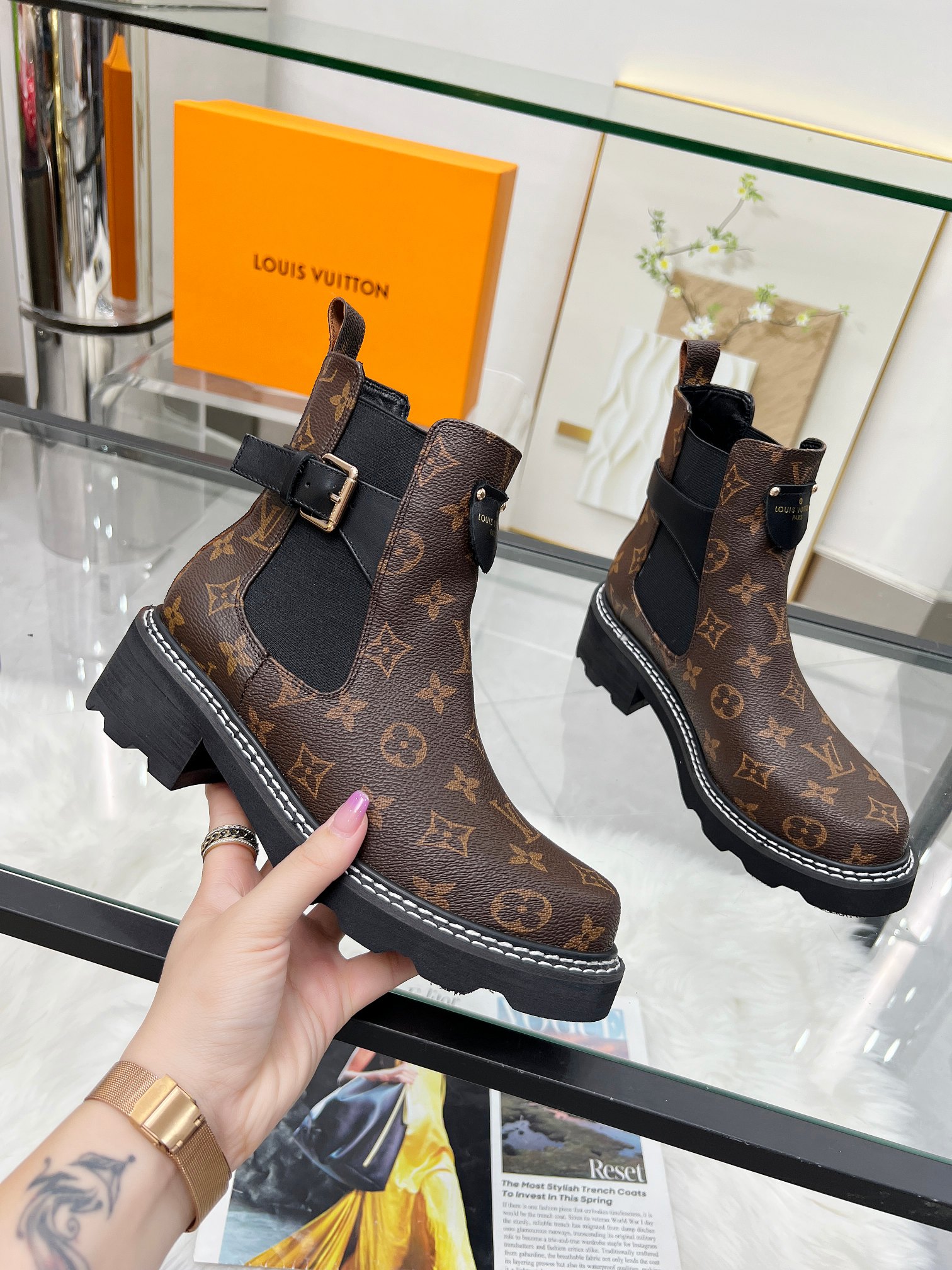 LV 一比一切爾西短靴 女士Monogram厚底皮靴｜歐美奢侈品精品推薦