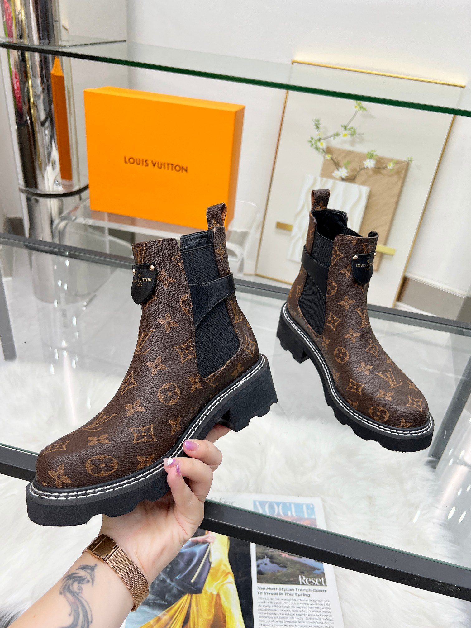 LV 一比一切爾西短靴 女士Monogram厚底皮靴｜歐美奢侈品精品推薦