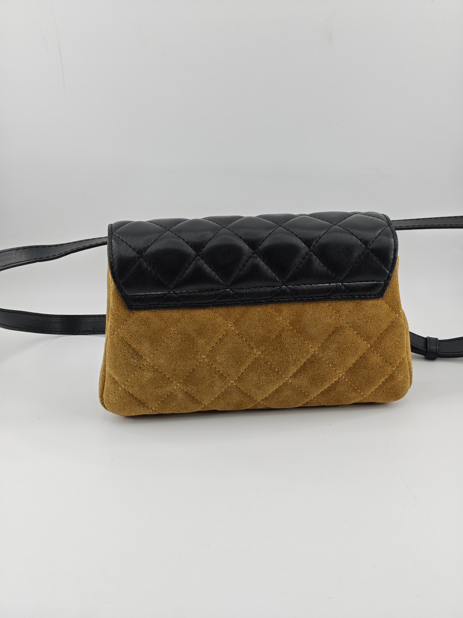 Chanel A貨拼接小方包 經典菱格紋羊皮設計 百搭款｜歐美奢侈品精品推薦