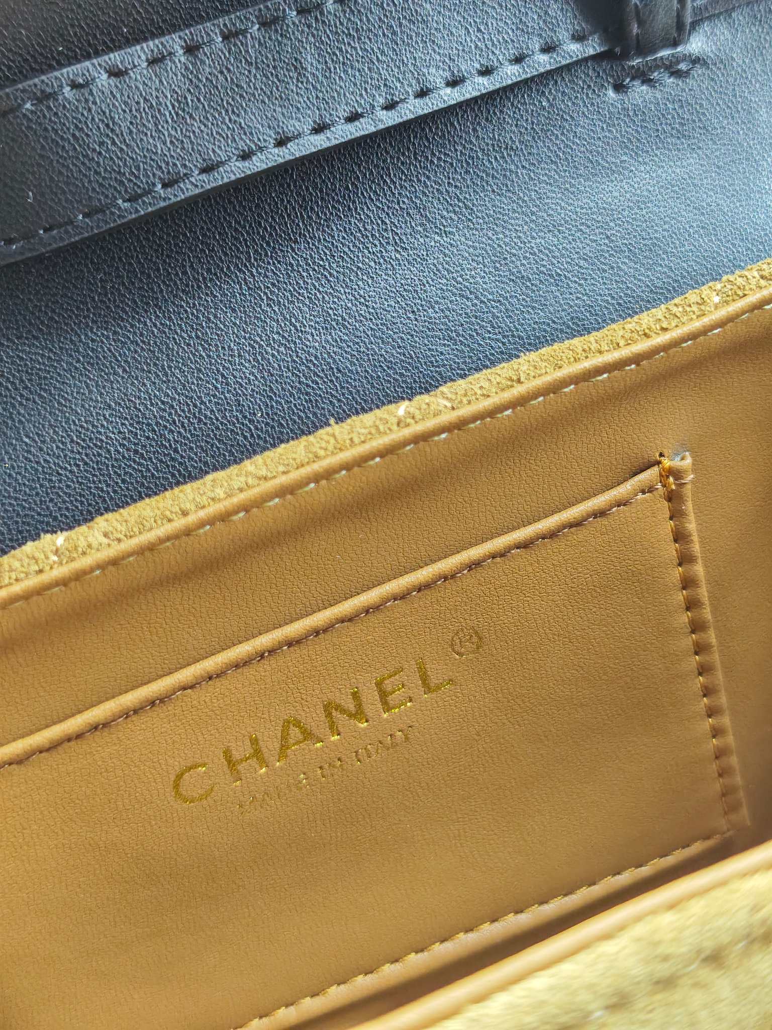 Chanel A貨拼接小方包 經典菱格紋羊皮設計 百搭款｜歐美奢侈品精品推薦