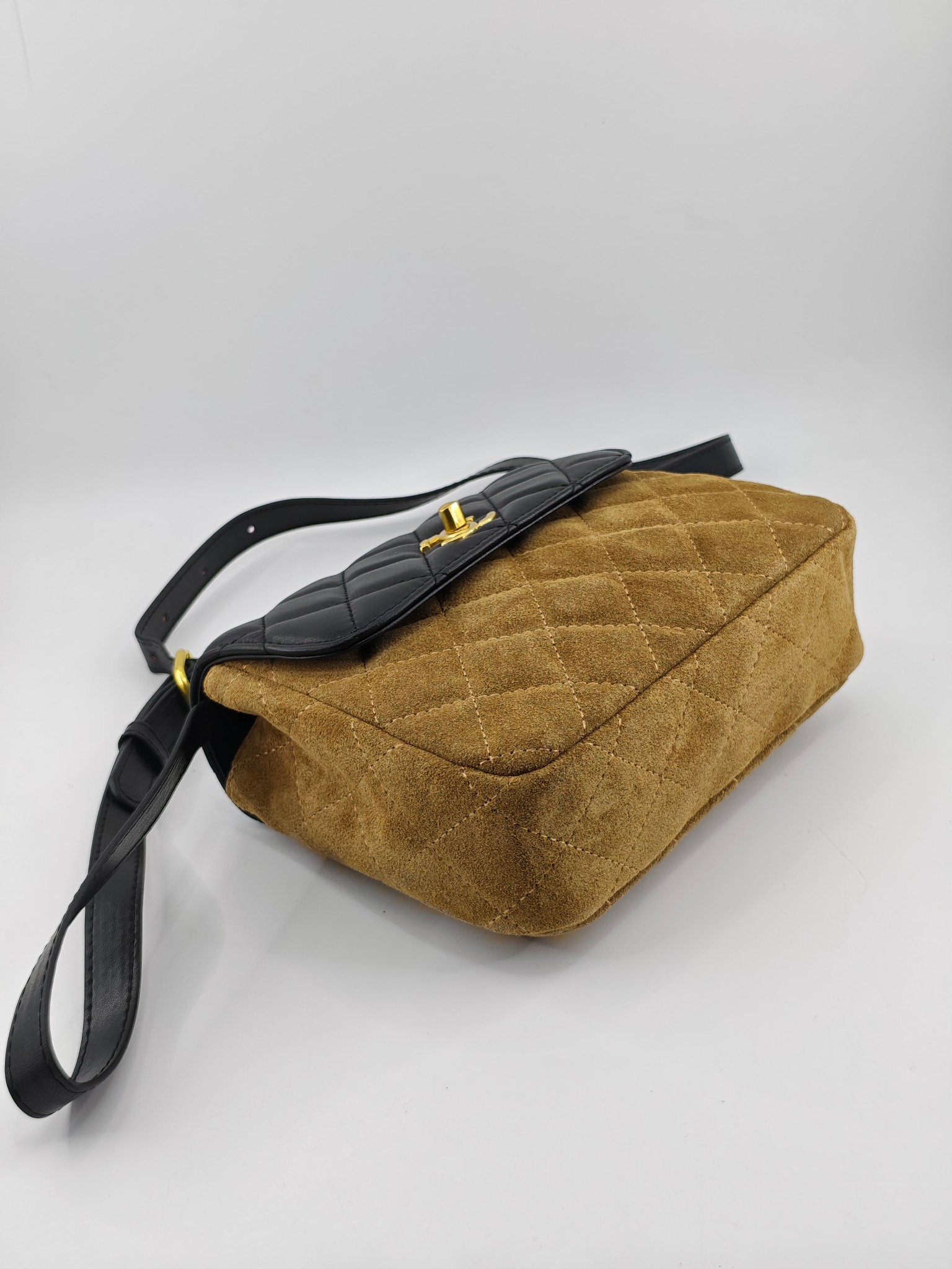 Chanel 高仿口蓋包 菱格紋拼接設計 經典百搭｜歐美奢侈品精品推薦