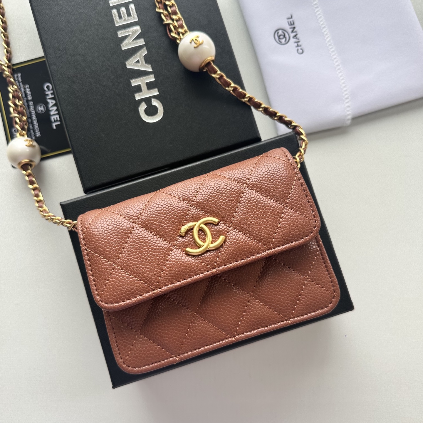 Chanel 高仿棕色口蓋包 荔枝紋皮革鏈條小香風｜歐美奢侈品精品推薦