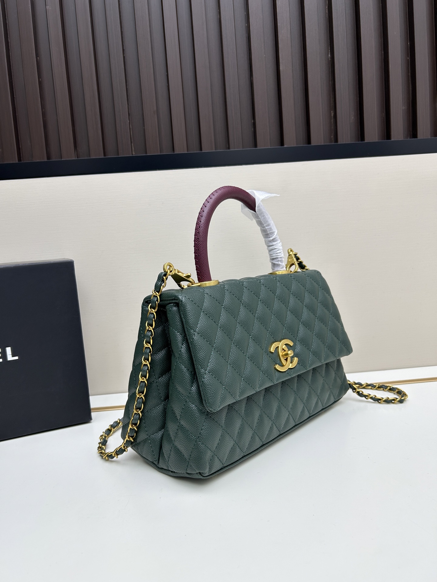 CHANEL高仿墨綠手提鏈條口蓋包雙用優雅氣質款25cm實用百搭包｜歐美奢侈品精品推薦