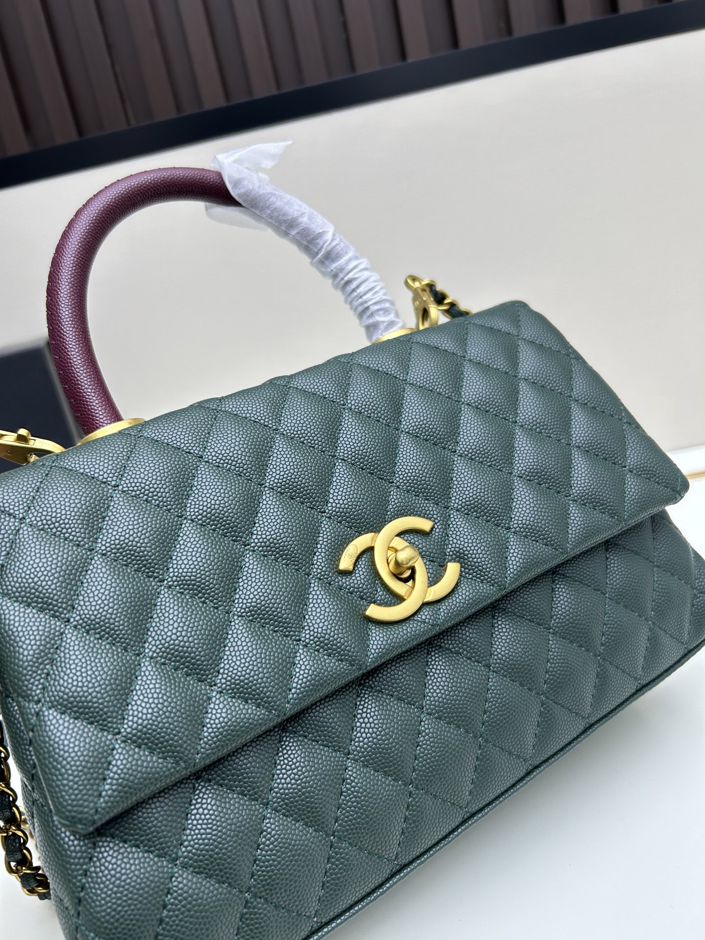 CHANEL高仿墨綠手提鏈條口蓋包雙用優雅氣質款25cm實用百搭包｜歐美奢侈品精品推薦