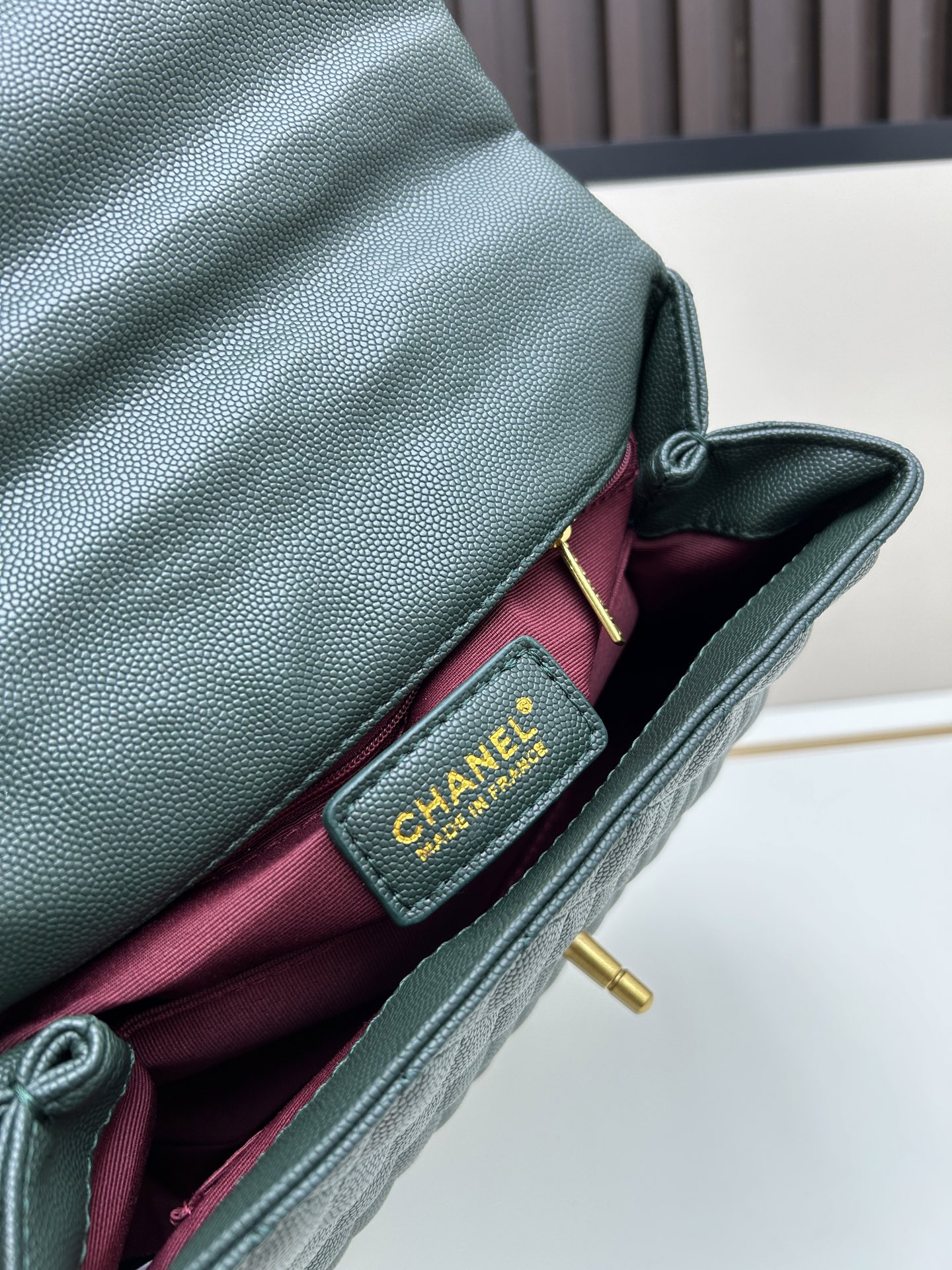 CHANEL高仿墨綠手提鏈條口蓋包雙用優雅氣質款25cm實用百搭包｜歐美奢侈品精品推薦