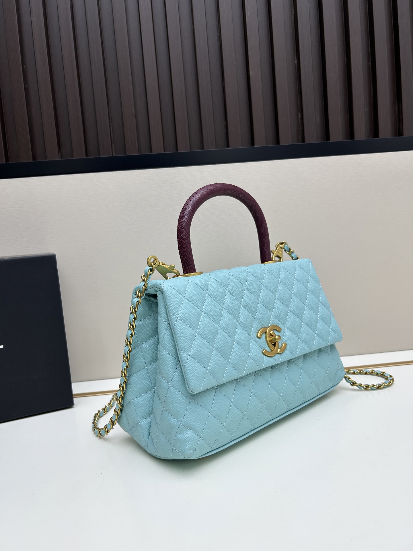 CHANEL高仿湖水藍手提鏈條口蓋包雙用時尚優雅款25cm百搭精品｜歐美奢侈品精品推薦