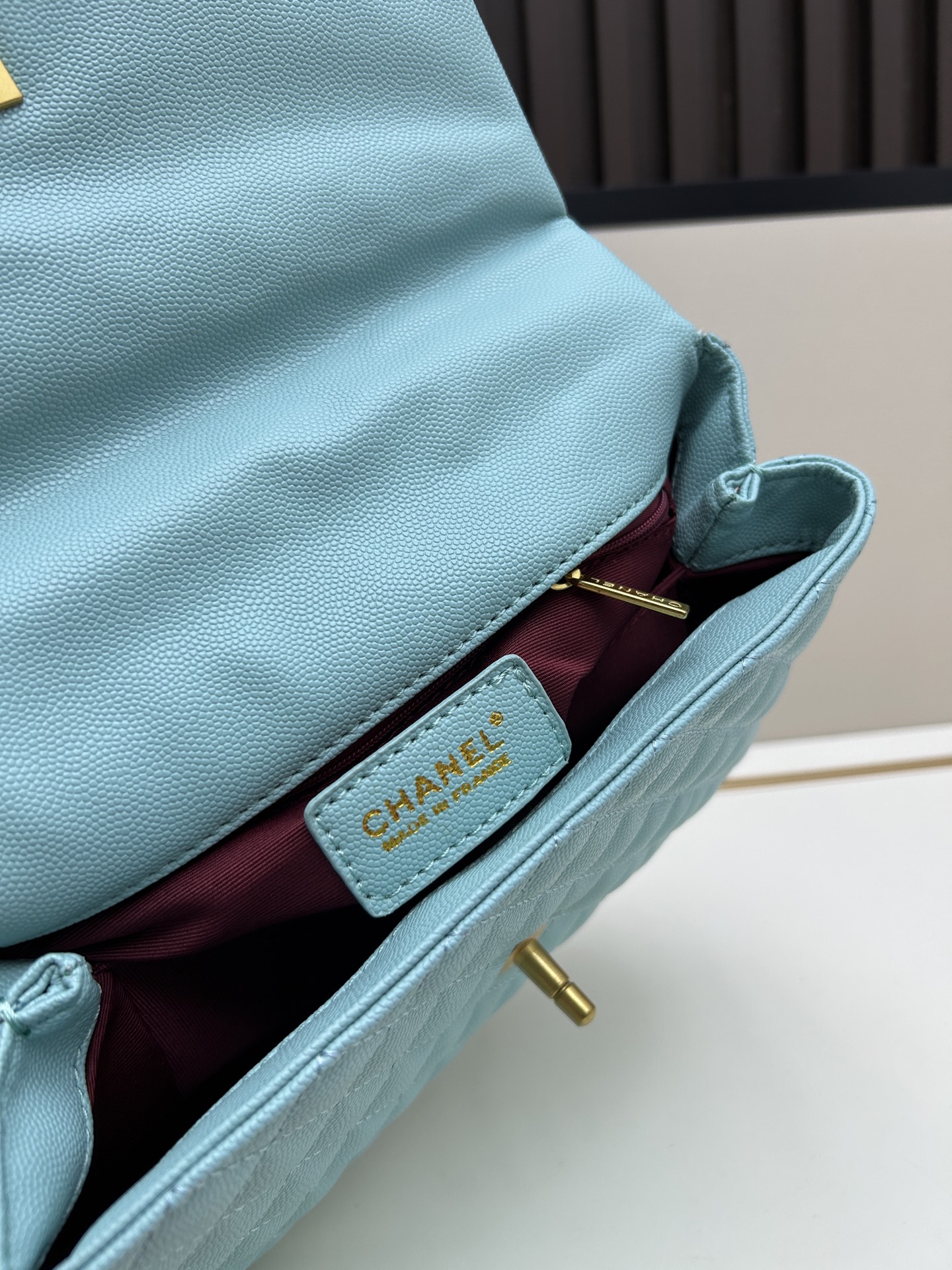 CHANEL高仿湖水藍手提鏈條口蓋包雙用時尚優雅款25cm百搭精品｜歐美奢侈品精品推薦